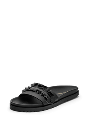 Wavy Wonder  - Casual Clean Black