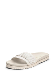 Urban Twist - Casual Clean Crema