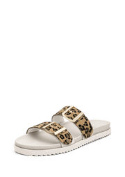 Urban Classic Leo - Casual Clean Crema