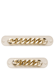 Frontalansicht auf neutralem Hintergrund des Produktes Gold Chain in der Farbe Crema