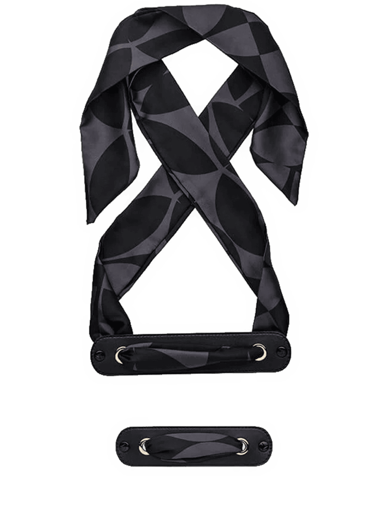 Frontalansicht auf neutralem Hintergrund des Produktes Silky Loop in der Farbe Black