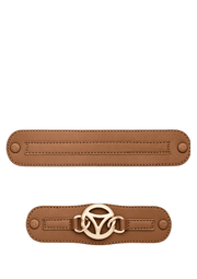 Frontalansicht auf neutralem Hintergrund des Produktes Golden Icon in der Farbe Cognac