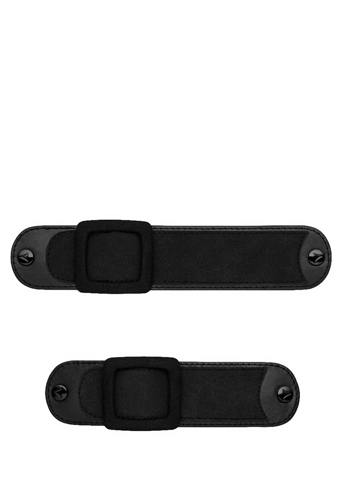 Frontalansicht auf neutralem Hintergrund des Produktes Comfy Classic in der Farbe Black