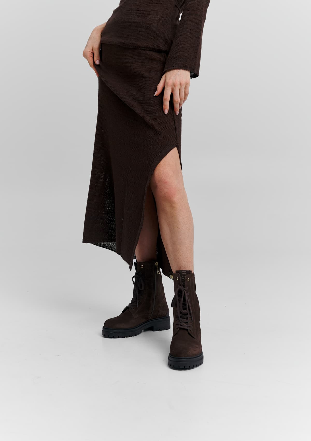 Signature Boot Suede - Coffee