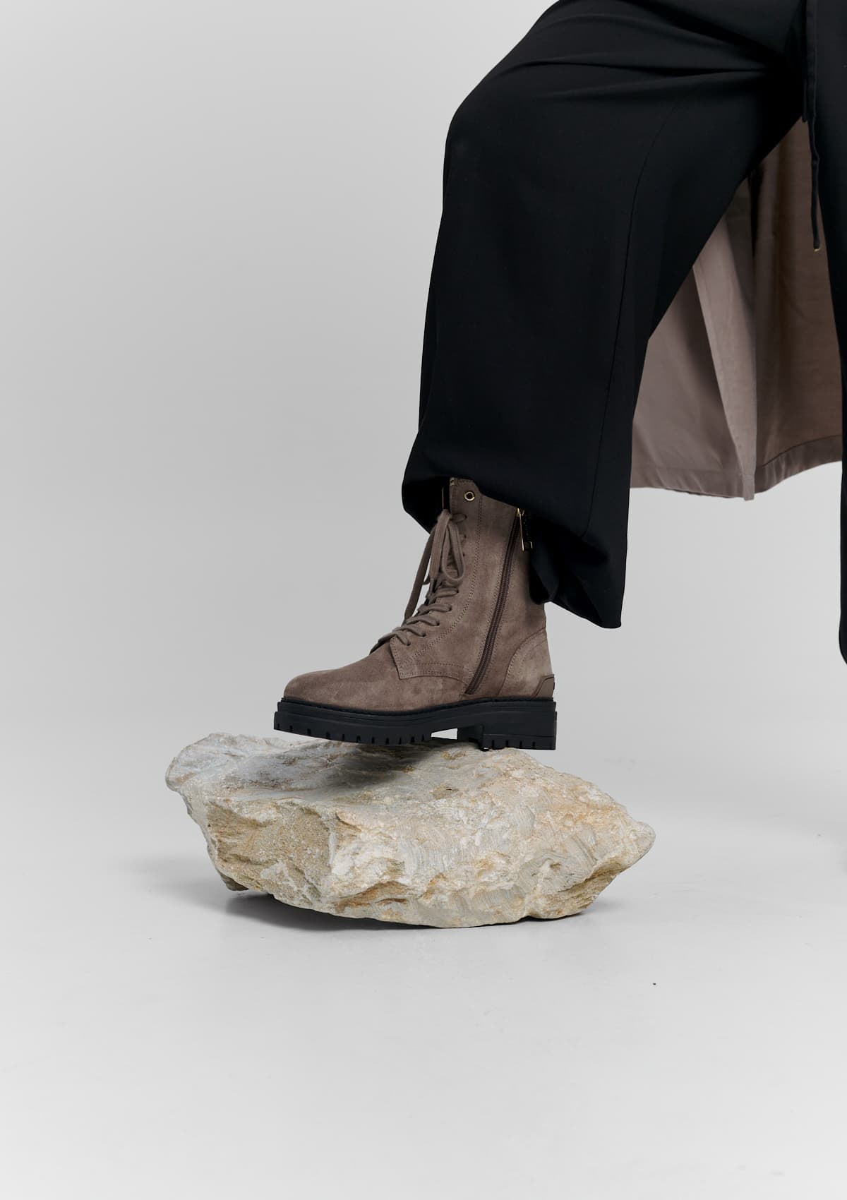 Signature Boot Suede - Mocha