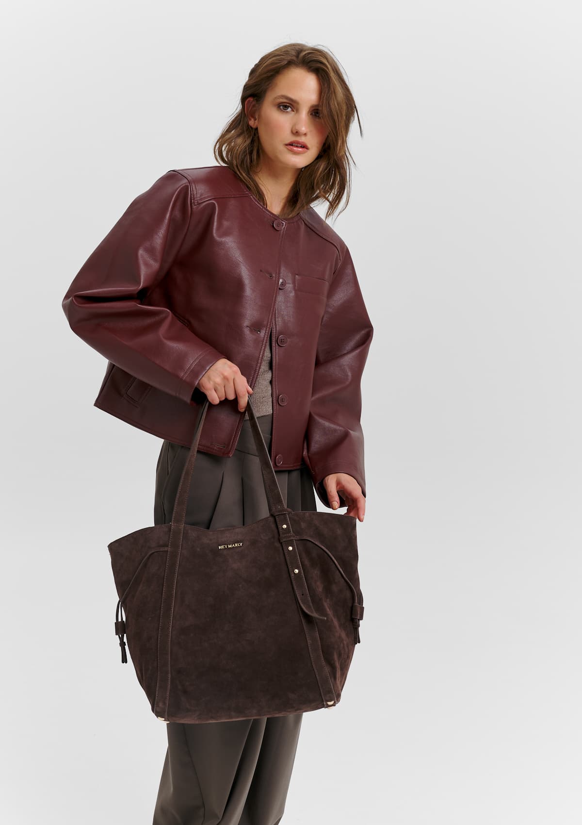 Pretty Wonder Suede M - Coffee