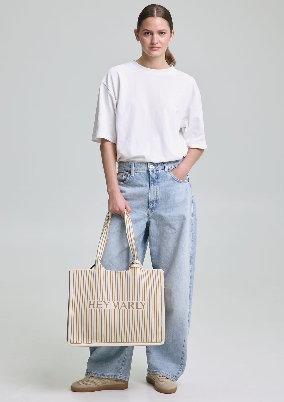 Casual Signature Bag - Crema-Sand