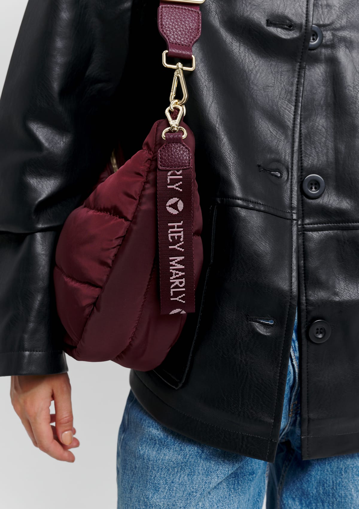 Signature Keyholder - Berry