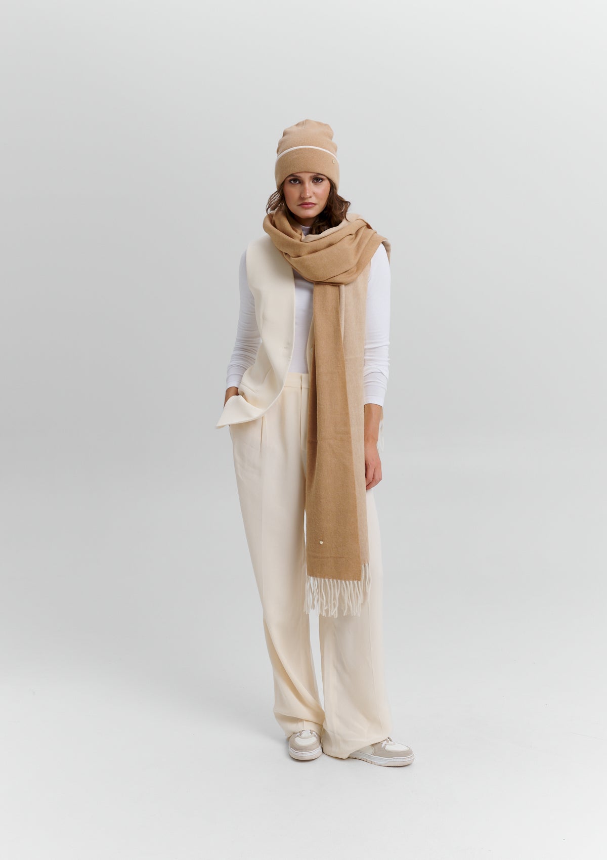 Classic Scarf - Crema-Sand