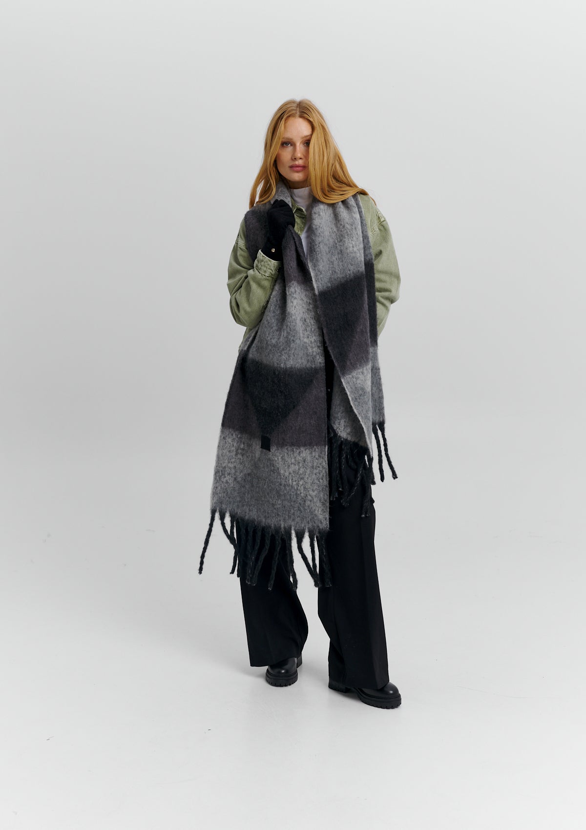Cozy Scarf - Black