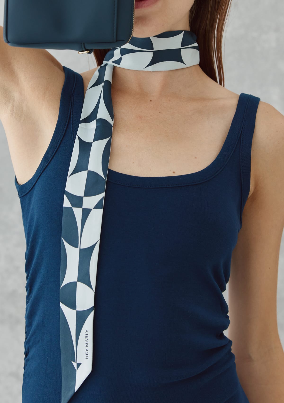 Silky Ribbon Logo Print - Blue-Dark Blue