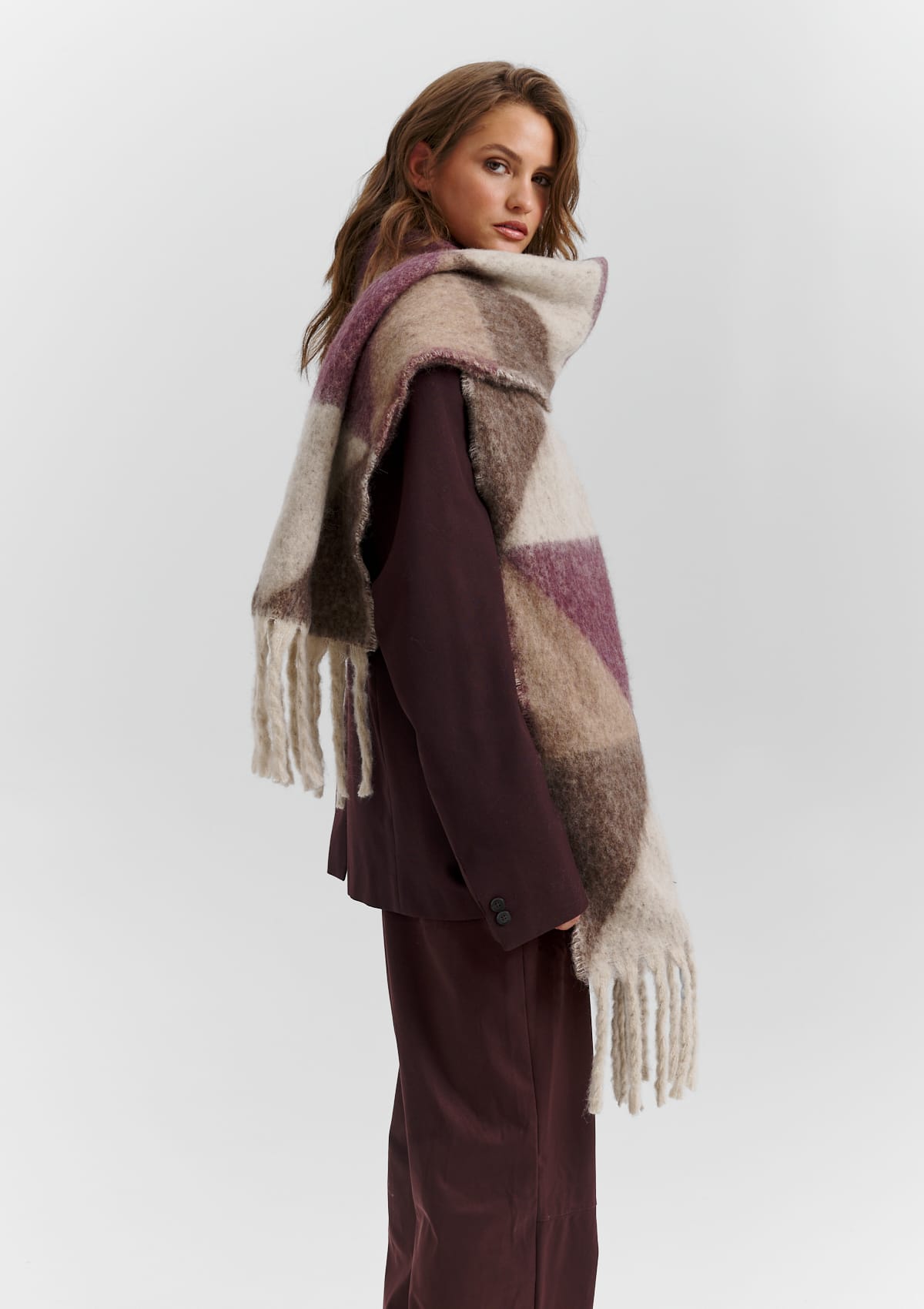 Cozy Scarf - Berry