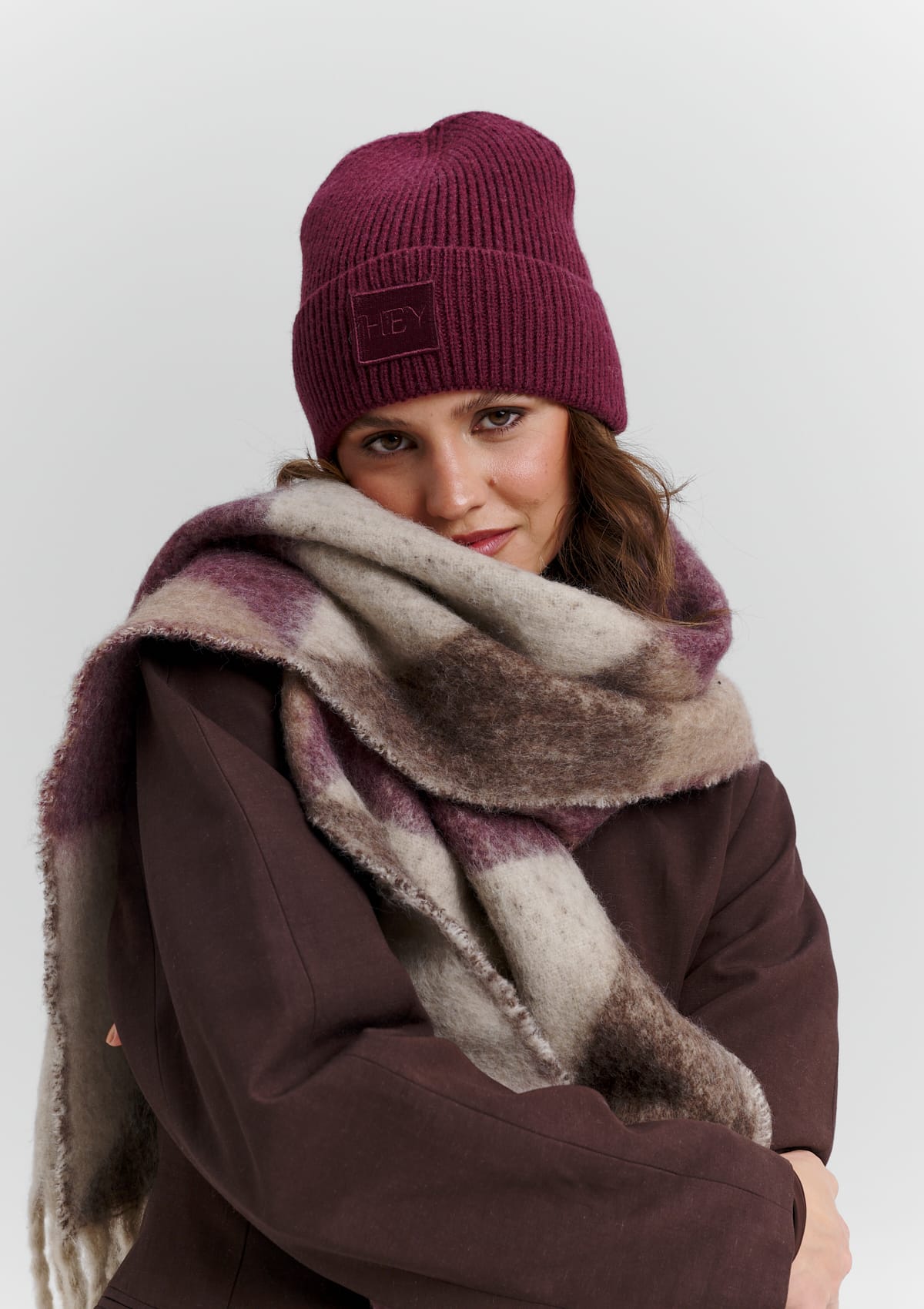 Cozy Scarf - Berry